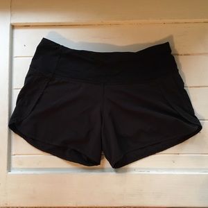 Lululemon Black speed shorts!!